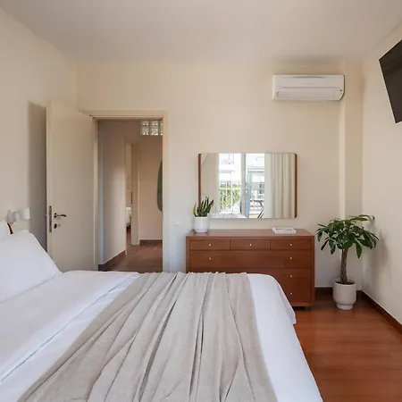 Lassani Penthouse شقة *